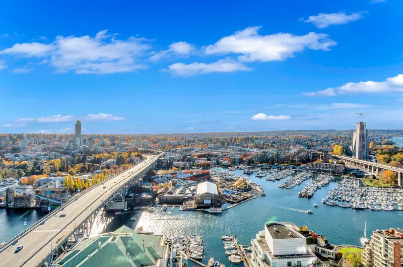 3602 1480 HOWE STREET - photo 1 of 25