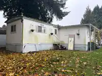 136 7790 KING GEORGE BOULEVARD - thumbnail 9