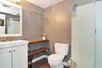 6075 195A STREET - thumbnail 5