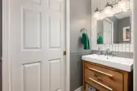 62 8111 160 STREET - thumbnail 11