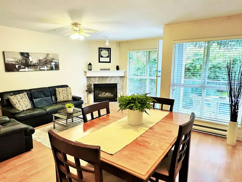 302 14988 101A AVENUE - photo 3 of 36