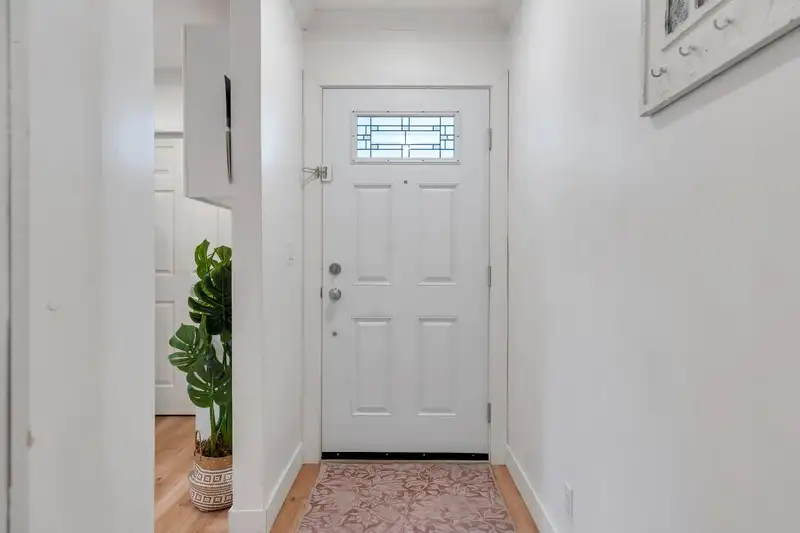 6180 E GREENSIDE DRIVE - photo 4 of 31