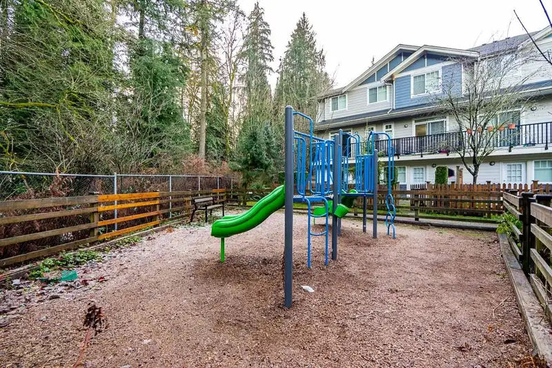 30 6383 140TH ST STREET - photo 3 of 40