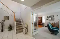 18186 CLAYTONWOOD CRESCENT - thumbnail 2
