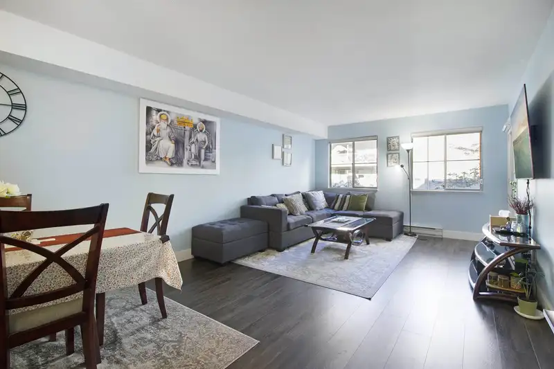 227 12101 80 AVENUE - photo 3 of 24