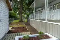 60 8266 KING GEORGE BOULEVARD - thumbnail 32