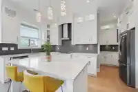16430 104A AVENUE - thumbnail 12