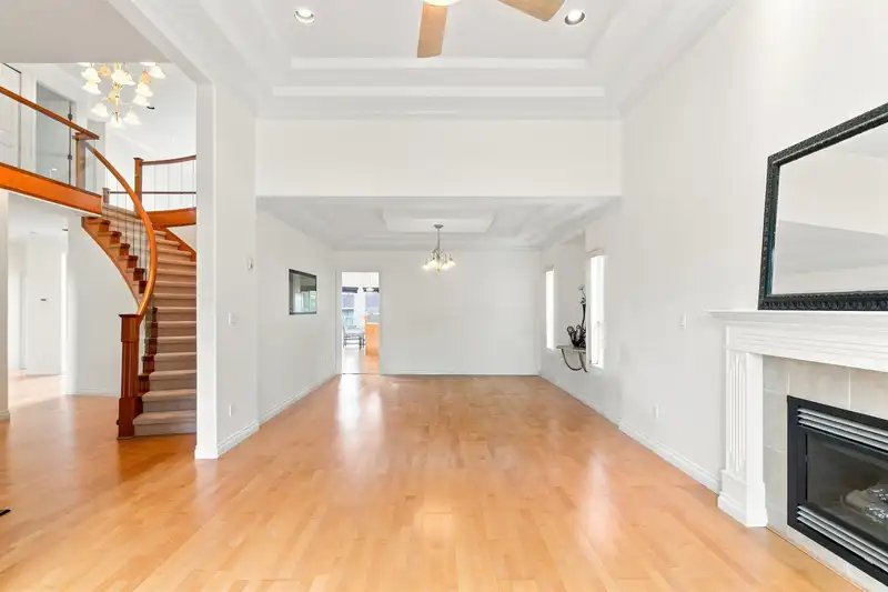 5908 136 STREET - photo 4 of 38