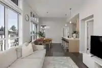 407 10477 154 STREET - thumbnail 5