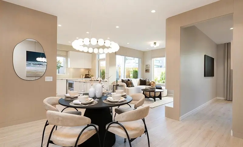 105 2388 152A STREET - photo 3 of 9