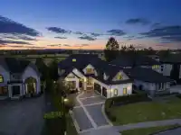 16636 57 AVENUE - thumbnail 3