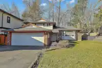 8947 URSUS CRESCENT - thumbnail 36