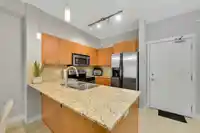 221 13733 107A AVENUE - thumbnail 2
