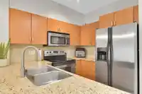 221 13733 107A AVENUE - thumbnail 5