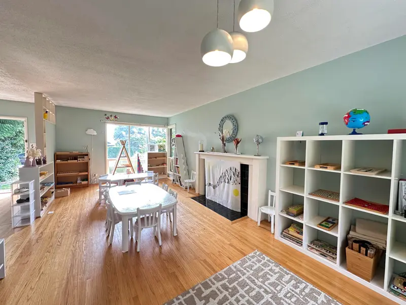 1115 HAYWOOD AVENUE - photo 2 of 25