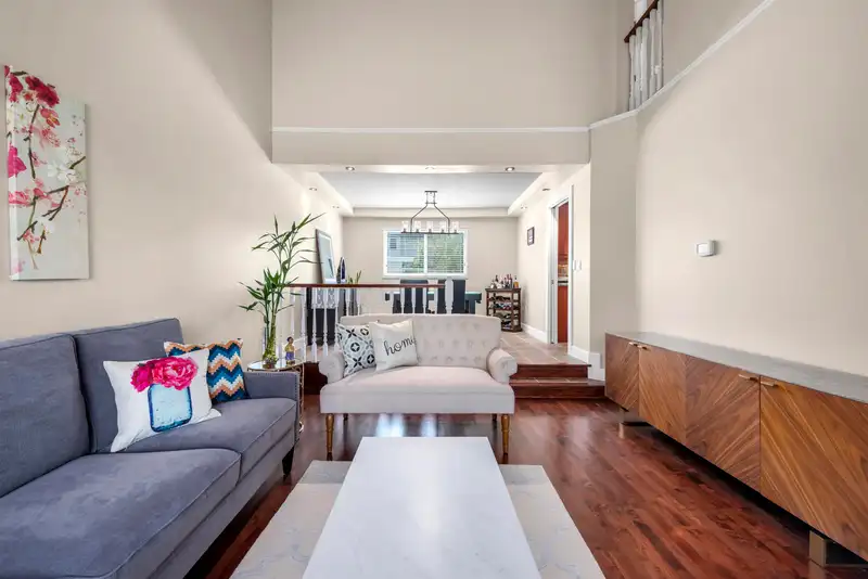 5973 SOUTHPARK GROVE - photo 4 of 40