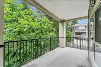 215 9655 KING GEORGE BOULEVARD - thumbnail 7