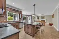 10683 164 STREET - thumbnail 10