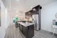 6 8747 162 STREET - thumbnail 11