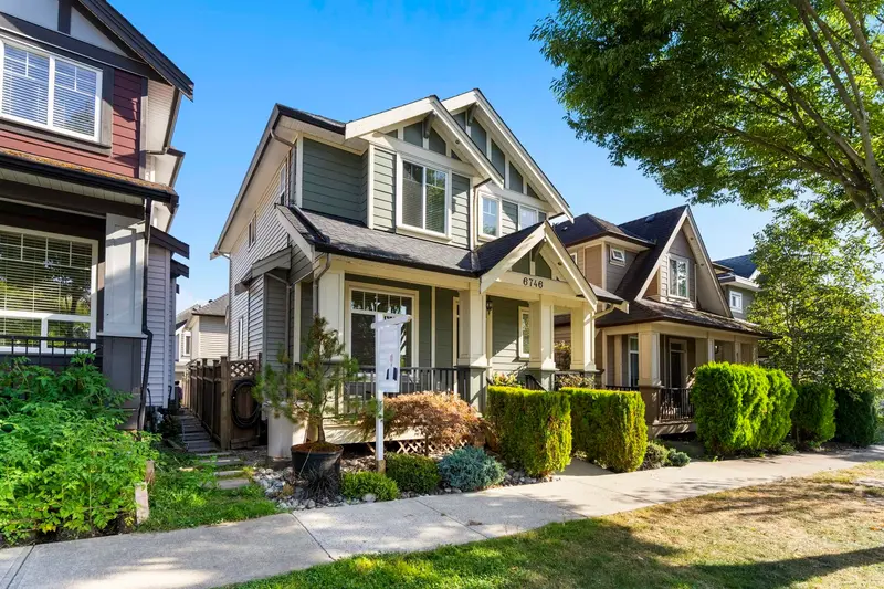 6746 191A STREET - photo 2 of 25