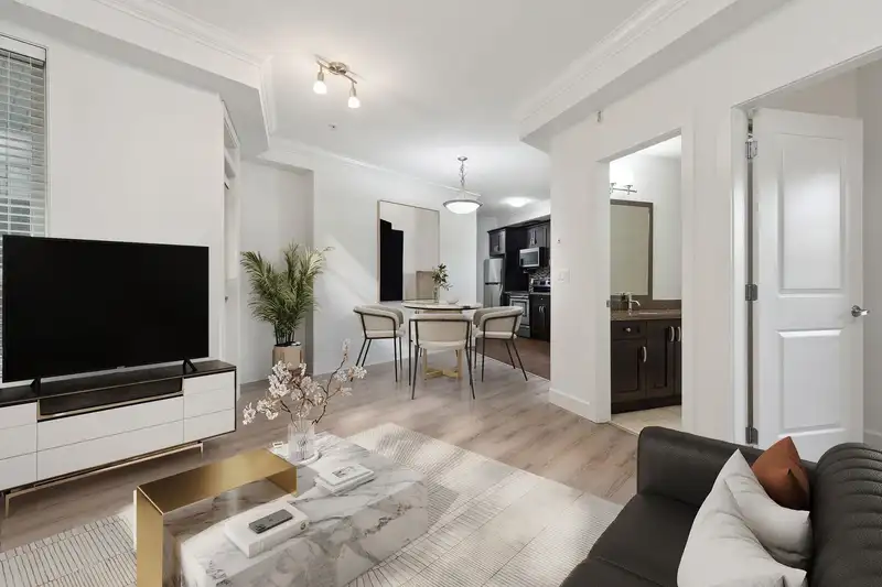 223 13897 FRASER HIGHWAY - photo 3 of 27