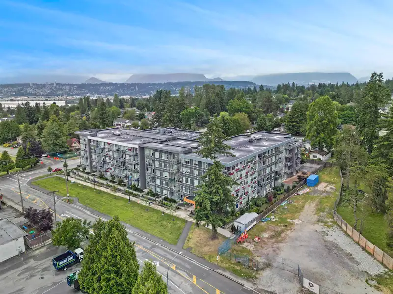 206 10838 WHALLEY BOULEVARD - photo 1 of 40