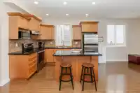 6522 193A STREET - thumbnail 9