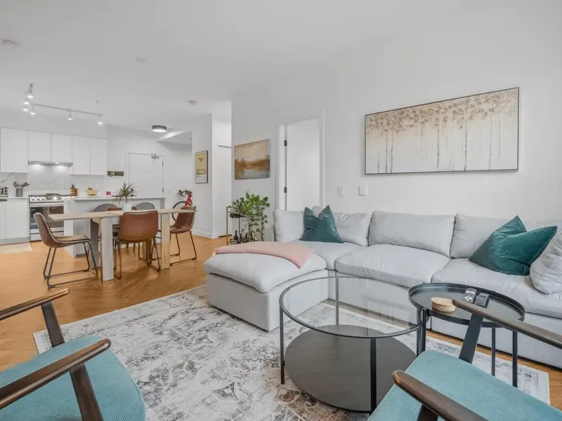 514 3229 ST. JOHNS STREET - photo 3 of 25