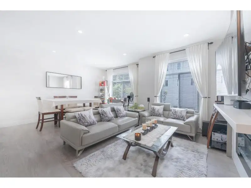 2 11267 133 STREET - photo 3 of 17