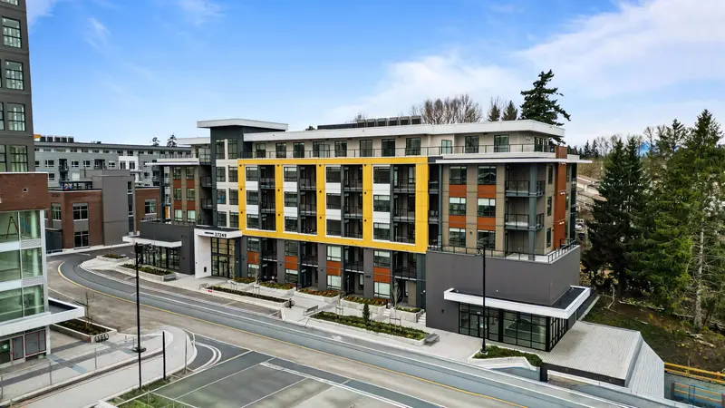 110 27249 ALDERGROVE TOWN CENTER DRIVE - photo 3 of 25