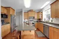 18456 68 AVENUE - thumbnail 12