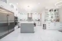 8821 QUEEN MARY BOULEVARD - thumbnail 8
