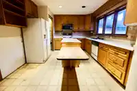 8785 158 STREET - thumbnail 9
