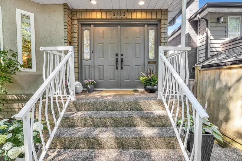 3333 W 29TH AVENUE - photo 4 of 25