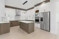 5936 168 STREET STREET - thumbnail 9