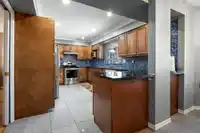 15703 95 AVENUE - thumbnail 10