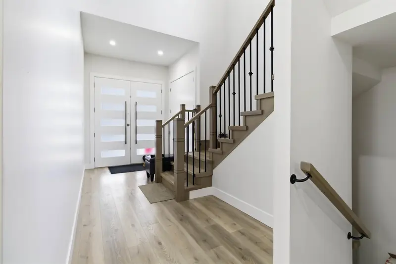 31705 UPLAND CRESCENT - photo 4 of 25