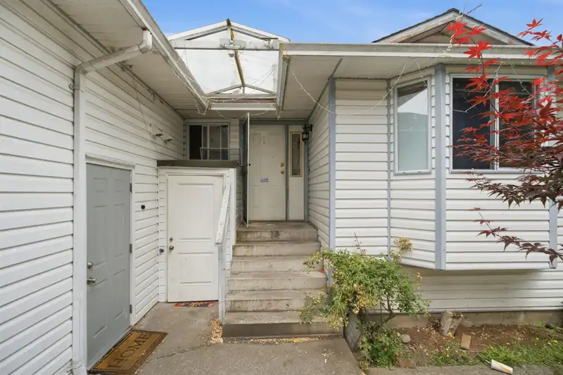 12191 101A AVENUE - photo 3 of 24