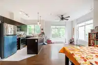 205 10455 UNIVERSITY DRIVE - thumbnail 6
