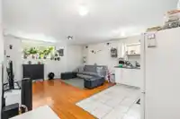 8761 162A STREET - thumbnail 23