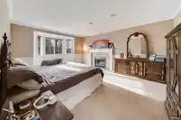 8569 141A STREET - thumbnail 2