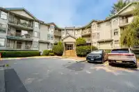 105 10743 139 STREET - thumbnail 1