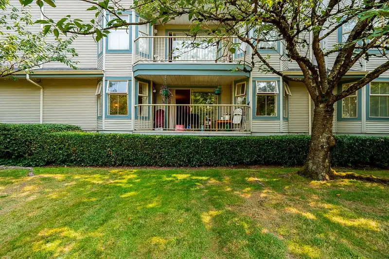 105 10743 139 STREET - photo 2 of 39