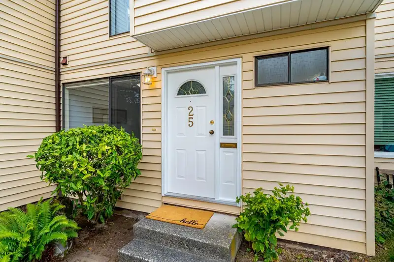 25 9346 128 STREET - photo 2 of 40