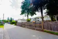 9462 159A STREET - thumbnail 13