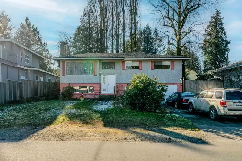 14858 BLACKBIRD CRESCENT - photo 1 of 26
