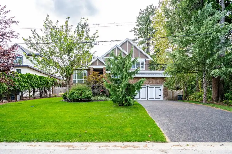 14668 ST. ANDREWS DRIVE - photo 1 of 40