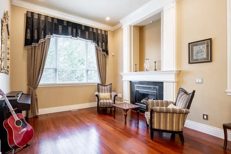 14668 ST. ANDREWS DRIVE - photo 4 of 40