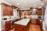 15670 107 AVENUE - thumbnail 11