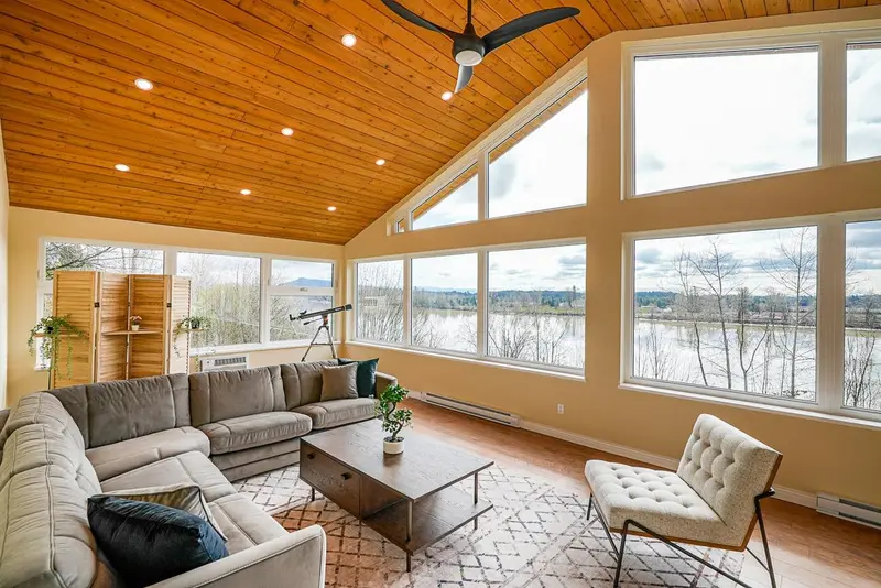 11502 WOOD STREET - photo 1 of 25